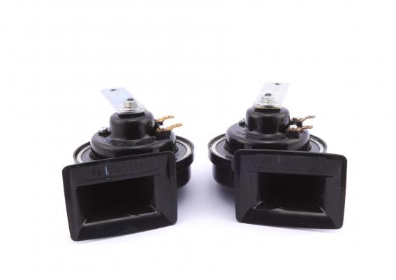 BOSCH Fanfare 0 986 AH0 503