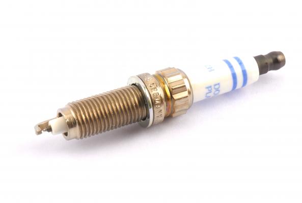 BOSCH Zündkerze 0 242 145 518