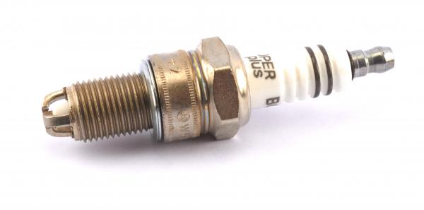 BOSCH Zündkerze 0 242 235 664