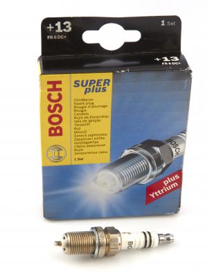 BOSCH Zündkerze 0 242 240 850
