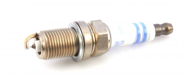 BOSCH Zündkerze 0 242 240 653