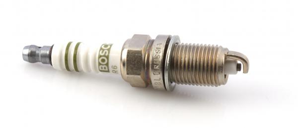BOSCH Zündkerze 0 242 229 712