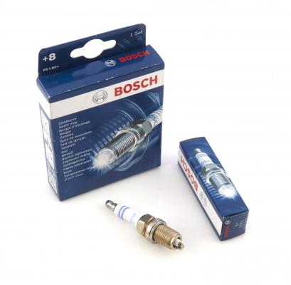 BOSCH Zündkerze 0 242 235 912