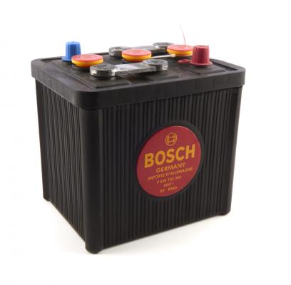 BOSCH Starterbatterie F 026 T02 304