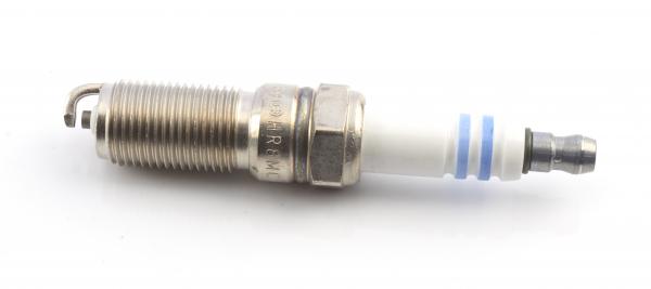 BOSCH Zündkerze 0 242 229 785