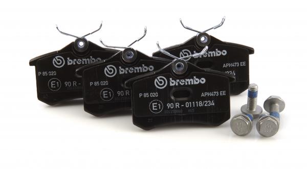 BREMBO Bremsbelagsatz, Scheibenbremse P 85 020