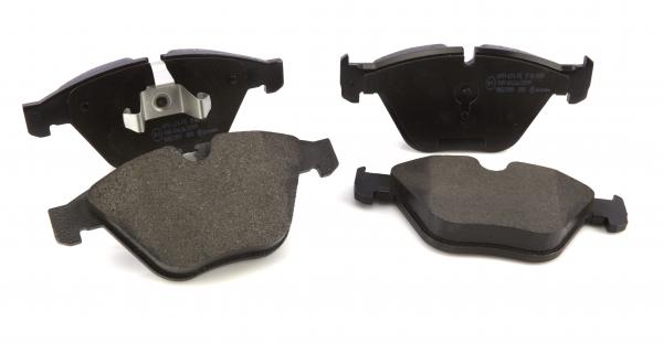 BREMBO Bremsbelagsatz, Scheibenbremse P 06 055