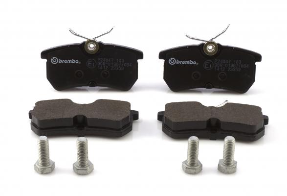 BREMBO Bremsbelagsatz, Scheibenbremse P 24 047
