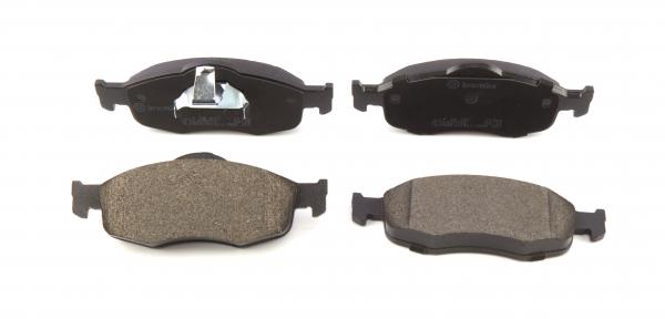 BREMBO Bremsbelagsatz, Scheibenbremse P 24 037