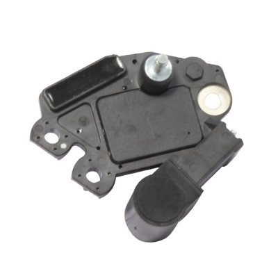HITACHI Generatorregler 130649